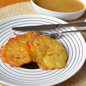 potato pancakes, reibekuchen, potato-701285.jpg